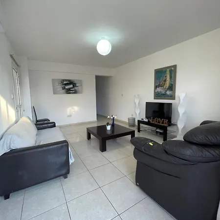 Rhea Villa