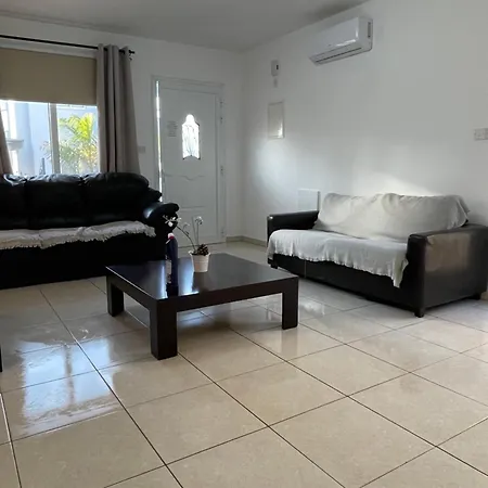 Villa Rhea *