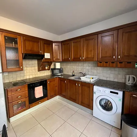 Rhea Villa
